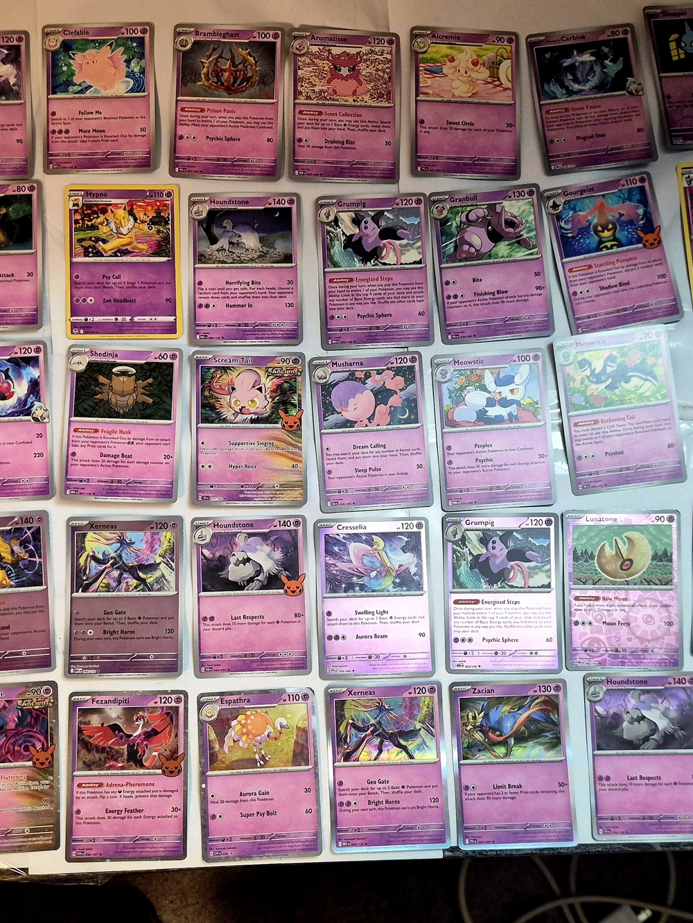 Pokémon Pokémon Trading Cards Trading Card Lot Purple & Yellow